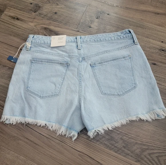 Universal Thread High Rise Shortie Size 10 - Picture 5 of 5